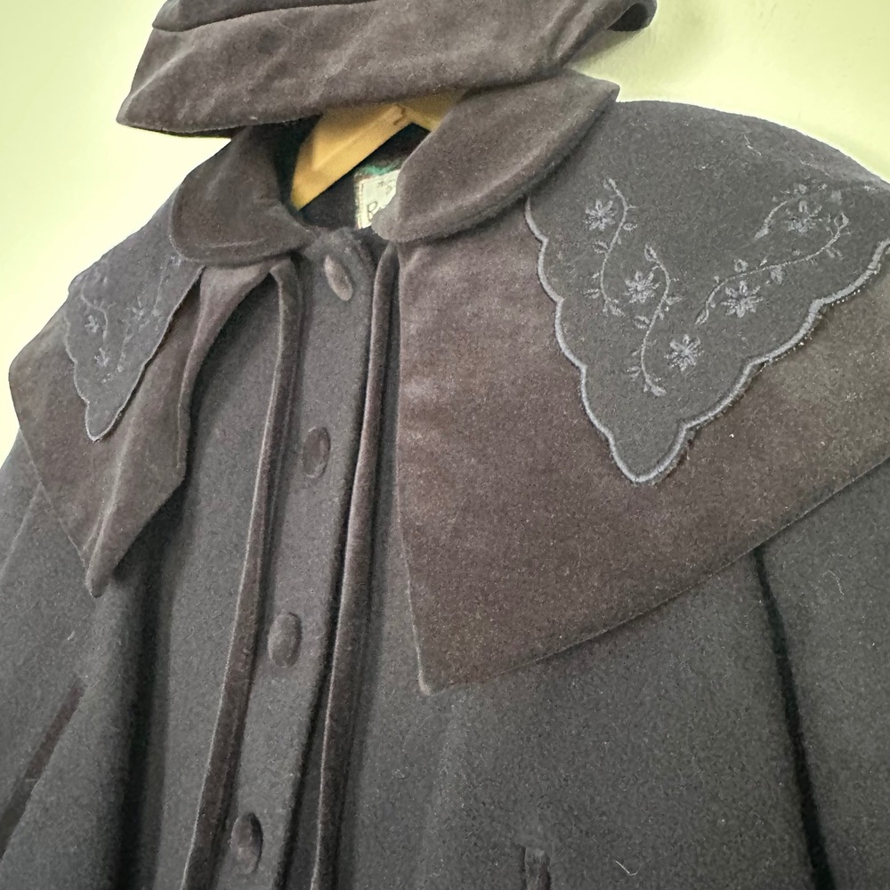 Rothschild Coat Set Girls 3T Navy Blue Vintage Wool Velvet Cape Hat Embroidery - Picture 5 of 15